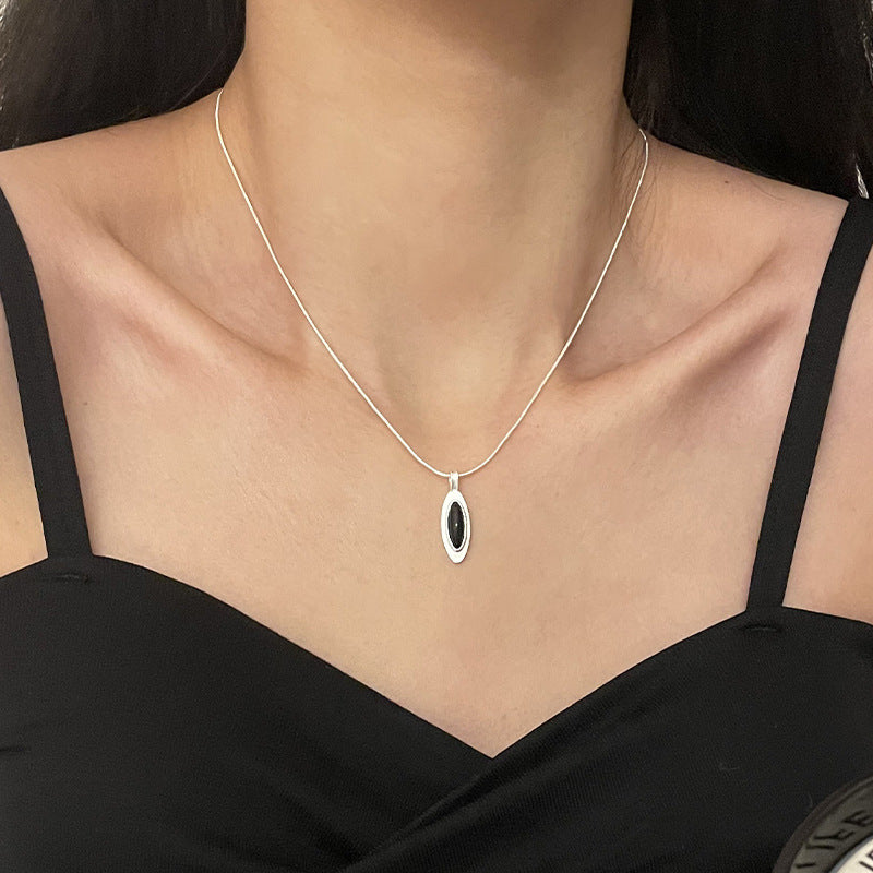 Black And White Oval Matte Water Drop Necklace For Women